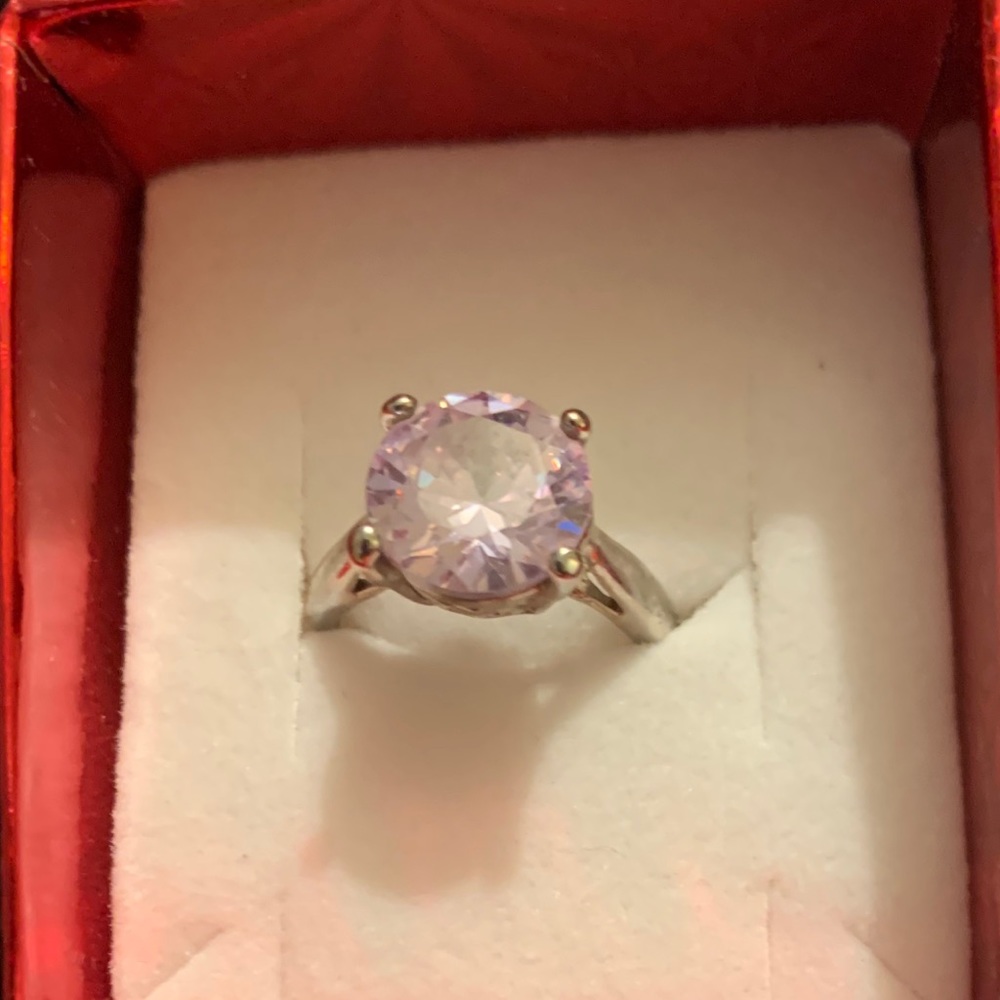 Silver with Pink Stone Ring size 6